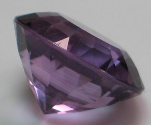 Amethyst im Rundschliff, Gewicht: 11.3 ct.