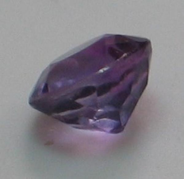 Amethyst, rund violett, Durchmesser: 6,16 mm