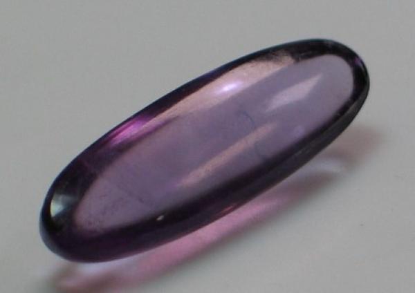 Amethyst Cabochon, Oval, Gewicht: 4.5 ct.