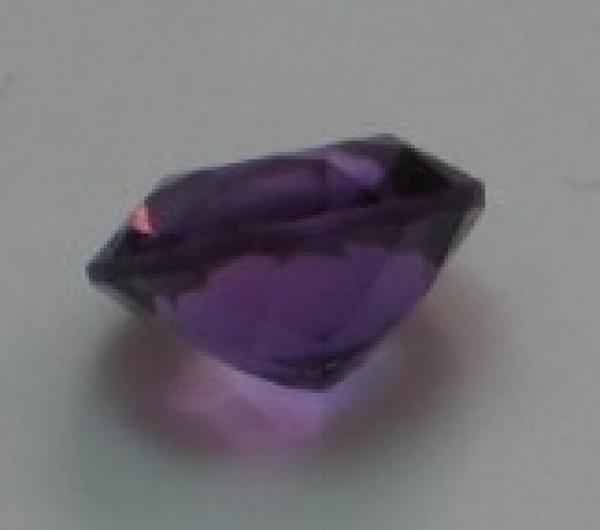 Amethyst, rund violett, Durchmesser: 6,85 mm