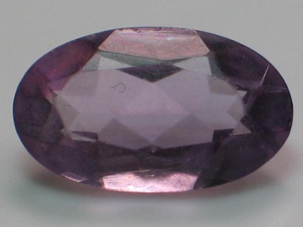 Amethyst im Ovalschliff, Gewicht: 4.8 ct.