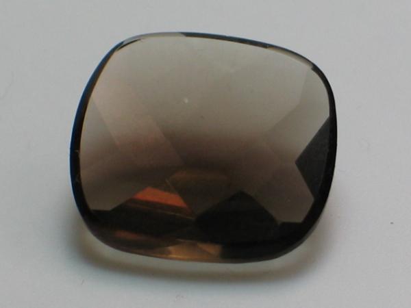 Rauchquarz, Buff Top, Gewicht: 4.8 ct.