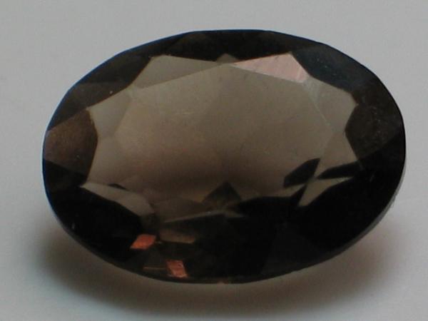 Rauchquarz, oval, Gewicht: 5.0 ct.