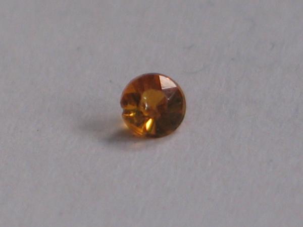 Golden Citrin, rund, 0.09 ct, Maße: 2,99-3,02 x 2,12 mm