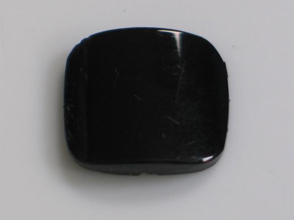 Onyx Platte -schwarz- , rechteckig, leichte erhabene Fassform, L/B/H 13,45 x 12,24 x 2,66 mm, Gewicht: 4.0 ct.