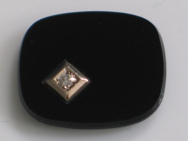 Onyx Platte mit Diamant 0.03 ct. in Weißgoldfassung, Randfacette, Gewicht: 1,14 g