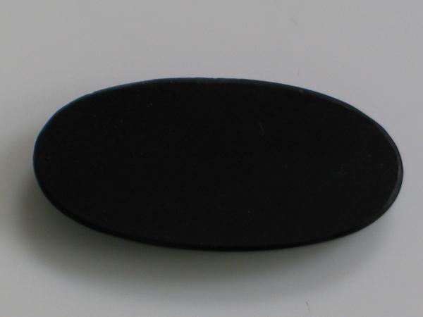 Onyx Platte -schwarz- , Oval, Randfacette, L/B/H 19,89 x 9,96 x 2,54 mm, Gewicht: 4.7 ct.