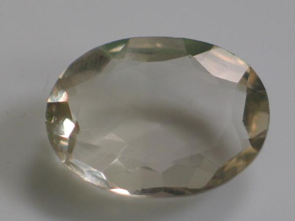 Citrin, hellgelb, Oval, Gewicht: 12.5 ct.
