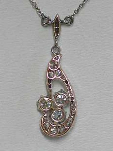 Art Deco: Collier mit 26 Diamanten, Weissgold 585 + 750, Länge 49,5 cm