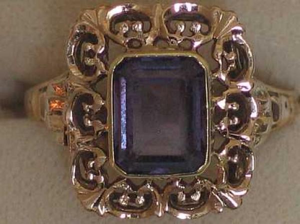 Ring aus 585er Gold mit Amethyst Edelstein, Größe 63, Gewicht: 5,9g