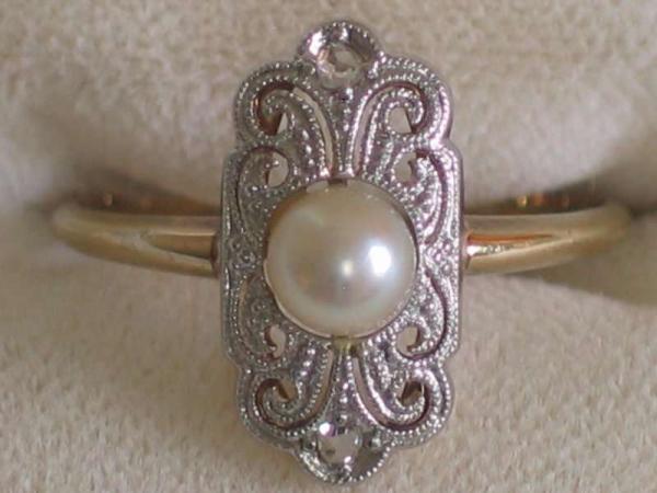 Art Deco Damenring Gold & Platin, mit zwei Diamanten und einer Perle, Größe 54, Gewicht:2,0g