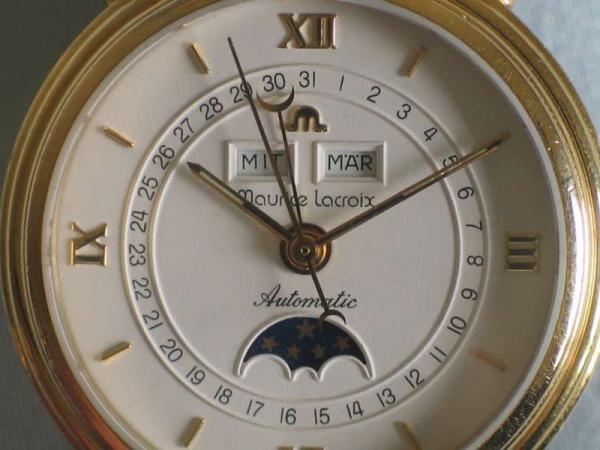 Maurice Lacroix Masterpiece Phase de Lune mit Automatikwerk 13111, Glasboden, Leder Mondphasenuhr