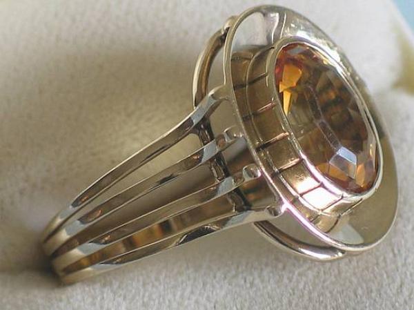 Prächtiger Ring aus 585er Gelbgold mit Citrin, Größe 62, Gewicht: 5,0g