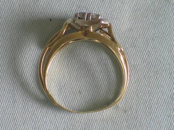 Diamantring 0.10 ct. aus 585er Gelbgold mit Weißgold, Größe 58,Gewicht: 5,4g