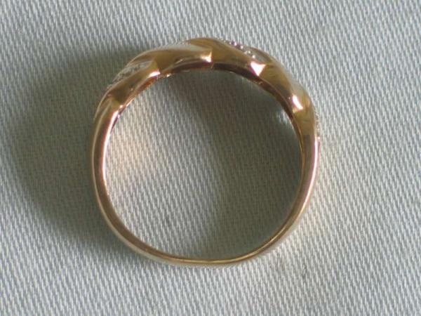 Diamantring mit 0.04 ct. aus 585er Gelbgold, Größe 51 Gewicht: 2,2g