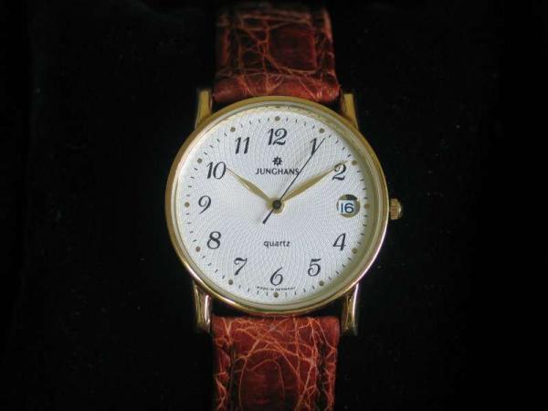 Junghans Armbanduhr 585 Gold mit cognacfarbenem Lederarmband in Originalbox, Unisex Gewicht: 27,7 Gramm