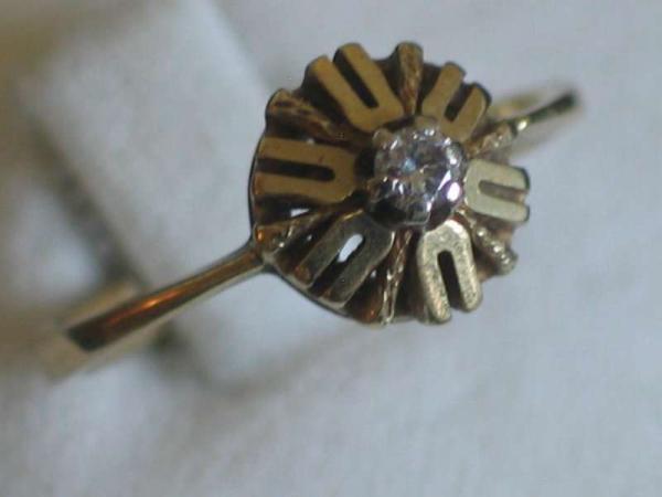 Brillantring mit 0.05 ct aus 585er Gold, Größe 55, Gewicht: 2,6g