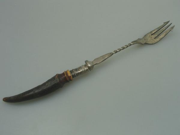 Gabel aus 800er Silber mit "Horngriff" Gewicht: 30,3 Gramm