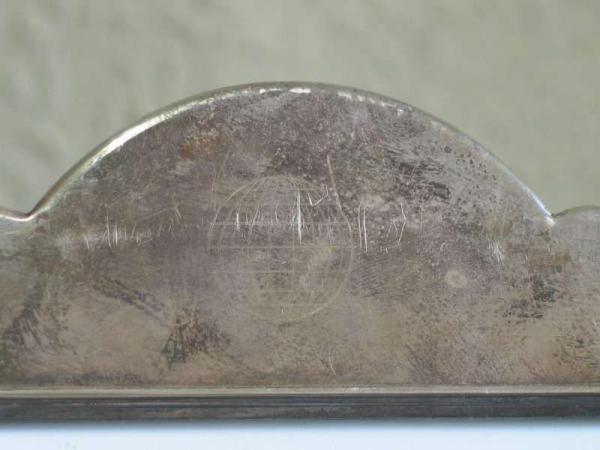 Bilderrahmen "Thomas Cook" aus Stoff mit Silberrahmen, versilbert Gesamtgewicht: 420,0g