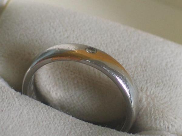 Platin Diamantring, 950er Platin mit leichtem Goldstreifen, Gewicht: 6,8g