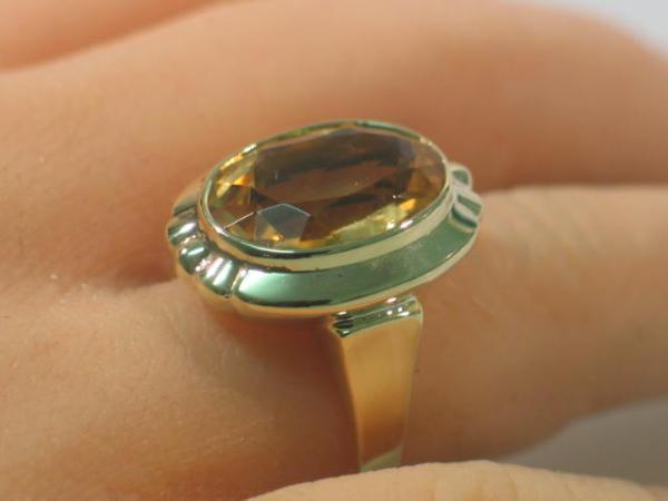 Citrin Edelsteinring mit 5.0 ct. aus 585er Gold, Größe 53, Gewicht: 5,6g