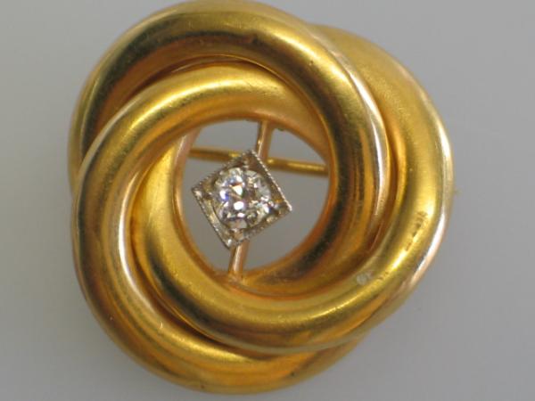 Wunderschöne Brosche aus 585er Gold mit Diamant, Gewicht: 4,8g