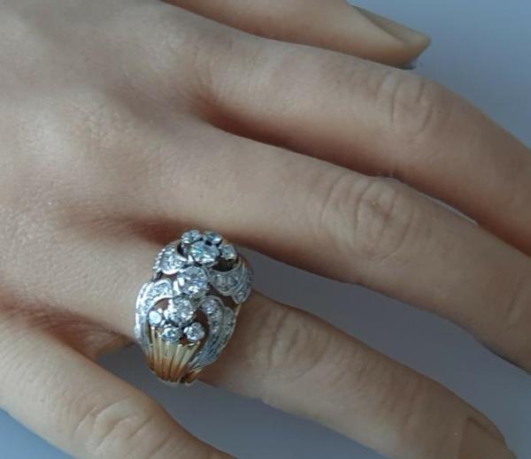 Edler Brillantring mit 33 Diamanten (1.47 ct) aus 750er Gold, Größe 56, Gewicht: 10,8g