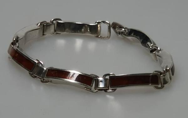 Armband aus 925er Sterlingsilber mit Bernsteinbesatz, Länge 20,5 cm, Gewicht: 22,3g