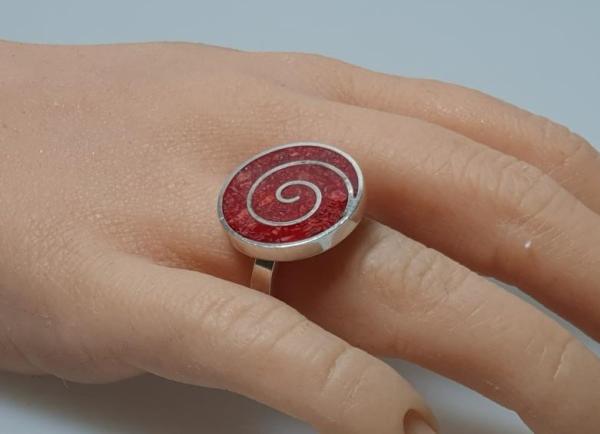 Ring aus 925er Sterlingsilber mit Schmuckstein, Größe 58, Gewicht: 7,2g