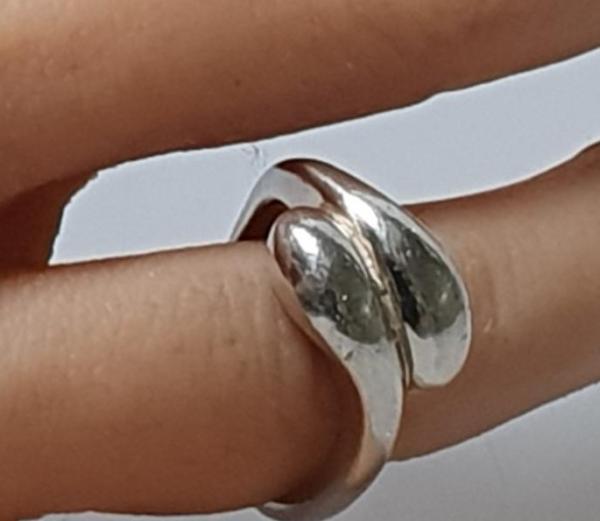 Ring aus 925er Silber, Gewicht: 7,5g
