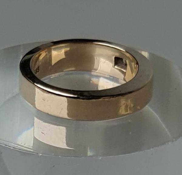 Brillantsolitär mit lupenreinem (IF) 0.07 ct Diamant aus 585er Gold, Größe 51, Gewicht: 7,4g