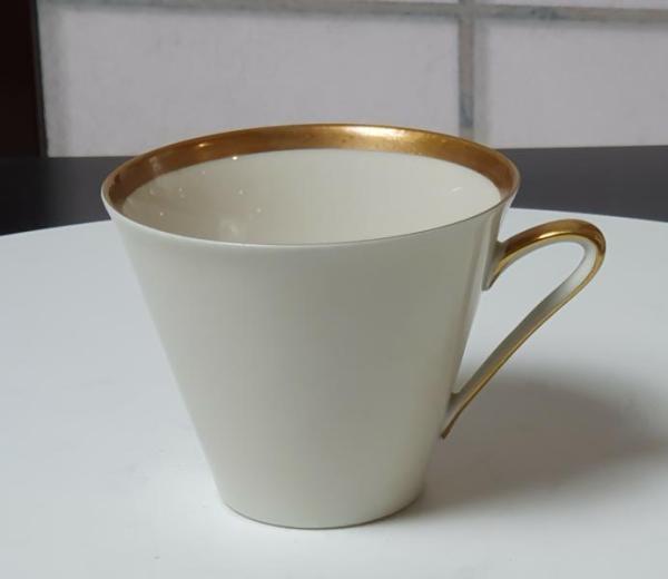 Vintage: Einzelgedeck J. Seltmann Vohenstrauß Kaffeetasse, Unterteller, Kuchenteller Goldrand