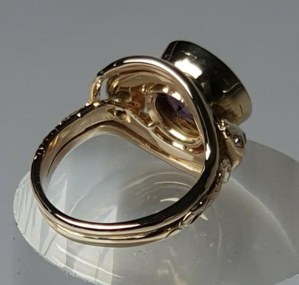 Antikschmuck Prachtring Amethyst/Diamantring -Schlangenring-, 585er Gold, Größe 62, Gewicht: 14,7g