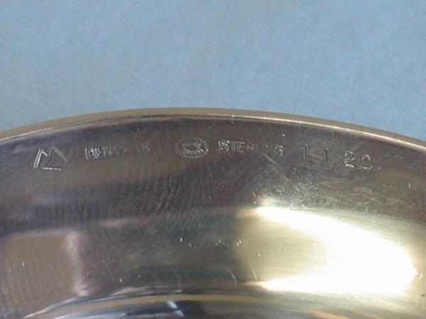 Kleine Schale von Georg Jensen aus 925er Sterlingsilber mit brauner Keramikplatte Gewicht: ca. 59,3 Gramm