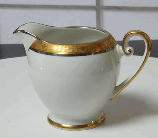 Vintage: Hutschenreuther Porzellan "Drache-Modell Exklusiv", Kaffeeservice 21 tlg. für 6 Personen