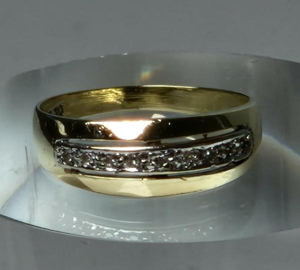 Diamantring aus 585er Gelbgold, Größe 54, Gewicht: 2,3g