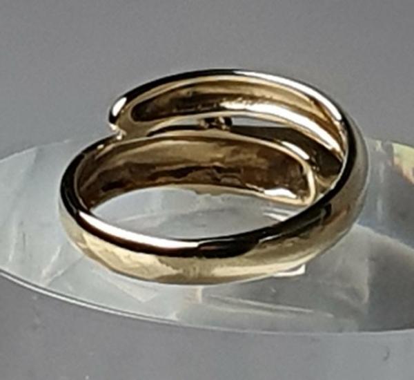 Brillantsolitär aus 750er Gold mit 0.15 ct., Größe 52, Gewicht: 4,6g
