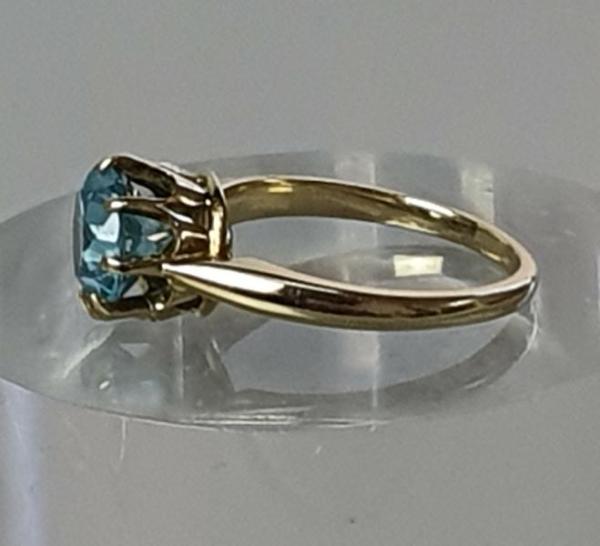 Swiss Blue Topas Ring mit 2.0 Karat, 585er Gold, Größe 54, Gewicht: 3,5g