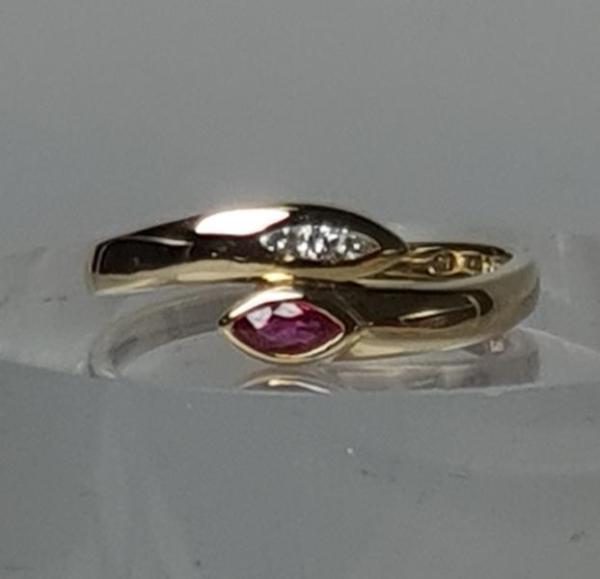 Roter Topas/Diamantring aus 585er Gelbgold, Größe 54, Gewicht: 2,0g