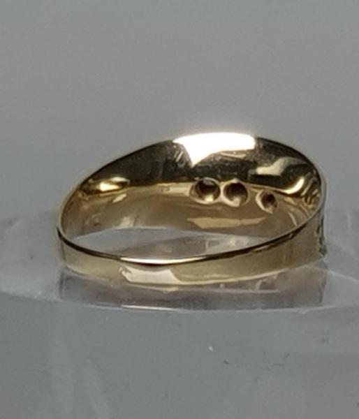 Diamantring mit 0.24 Karat aus 585er Gelbgold, Größe 52, Gewicht: 2,5g