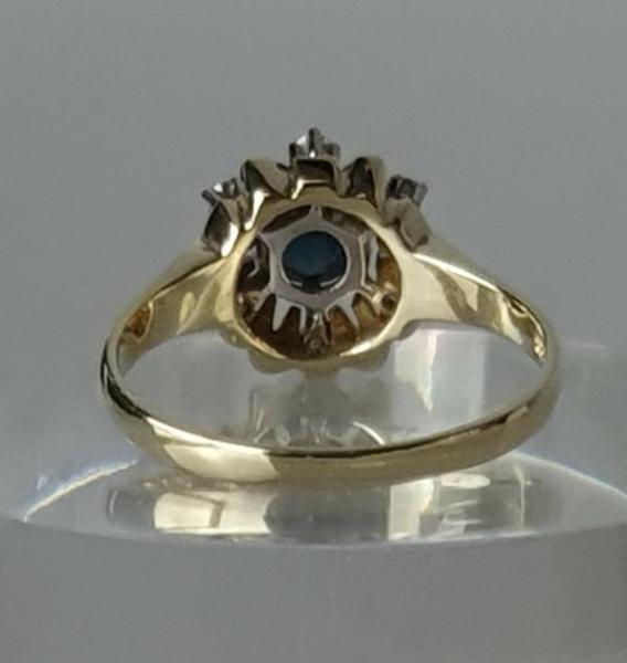 Saphir- Diamantring aus 585er Gold, Größe 57, Gewicht: 3,9g