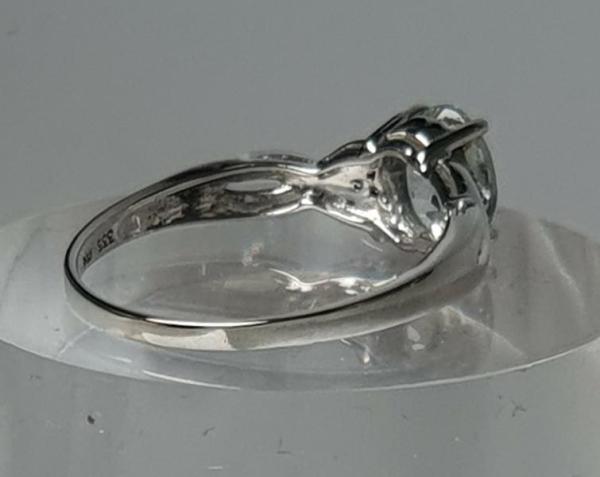 Aquamarin- Diamantring, 333er Weißgold, Größe 67, Gewicht: 3,2g