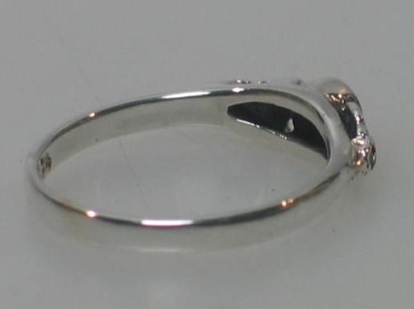 Ring aus 925er Sterlingsilber mit türkisem Schmuckstein, Größe 55, Gewicht. 2,0g