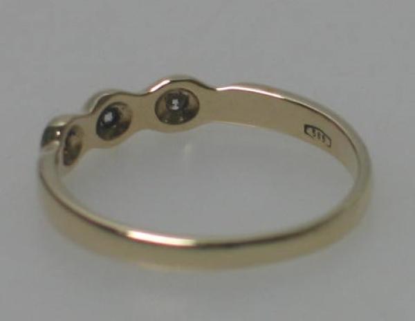 Diamantring 0.15 ct. aus 585er Gelbgold, Größe 55 Gewicht: 2,0g