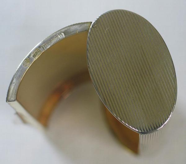 Vintage: Ovalrundes Zigarettenetui 835er Silber, Handarbeit Emil Brenk Gewicht: ca. 70,8 Gramm