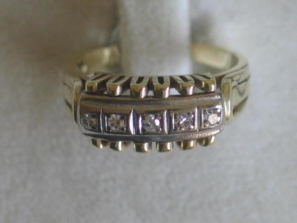 Antikschmuck Diamantring mit Altschliffdiamanten, 585er Gold, Größe 50, Gewicht: 4,0g