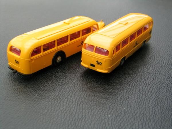 Brekina 2x Mercedes-Benz Postbus "100 Jahre Automobil" 1:87 H0