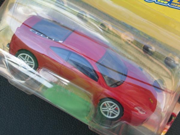 Ferrari F430, rot, 1:38 in OVP