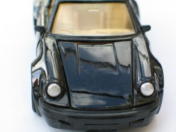 Porsche 911 Turbo, Typ 993, schwarz, 1:38