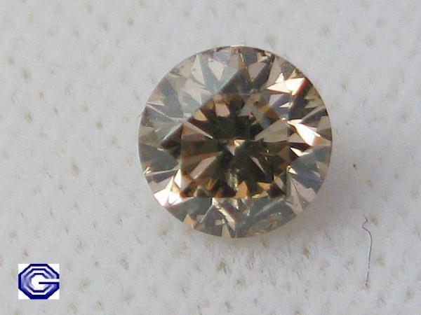 Natürlicher Diamant im Brillantschliff. 0.69 ct / si2 mit LGL Diamond Report